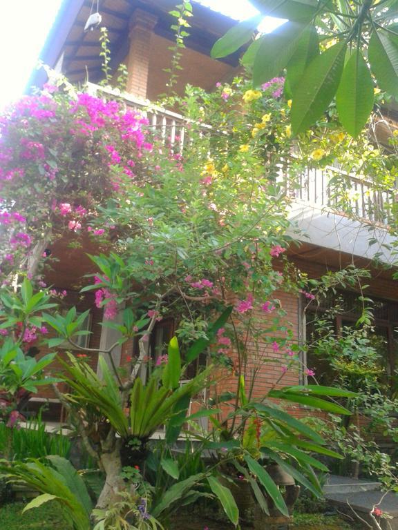 Indraprastha Ubud Home Stay Exteriör bild