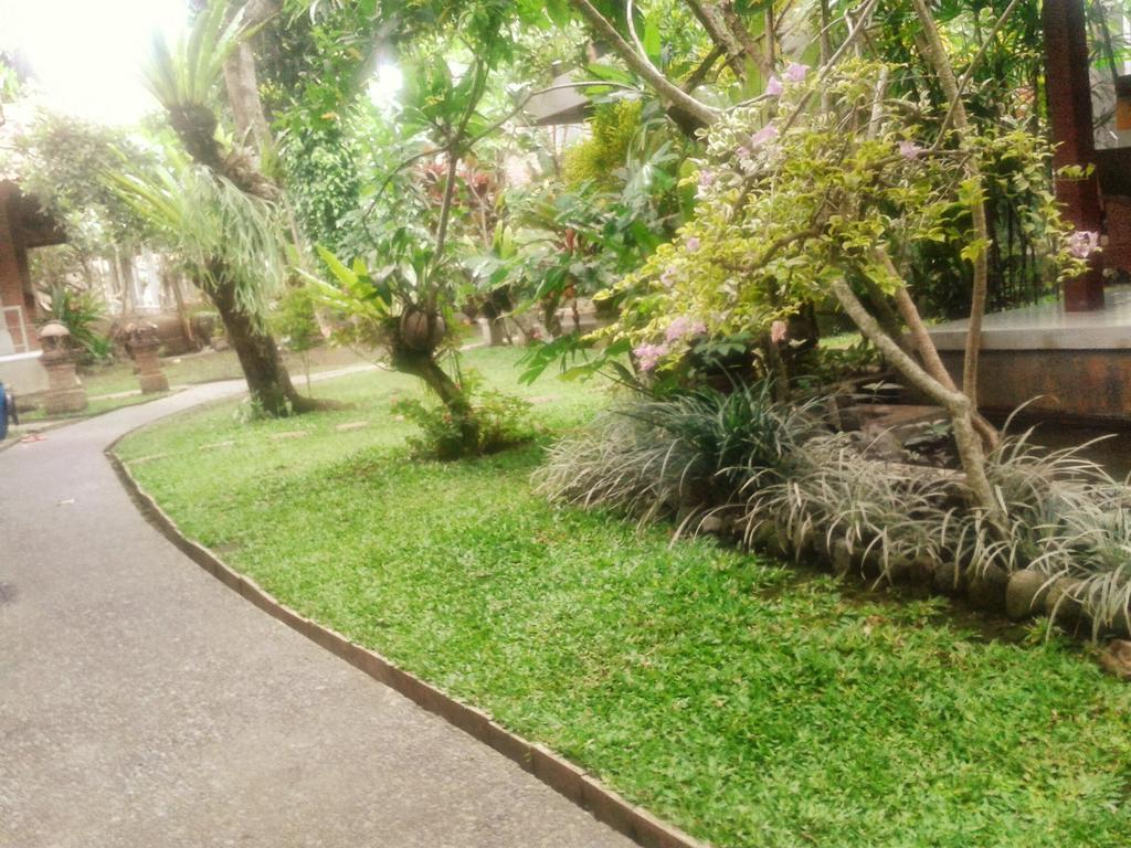 Indraprastha Ubud Home Stay Exteriör bild