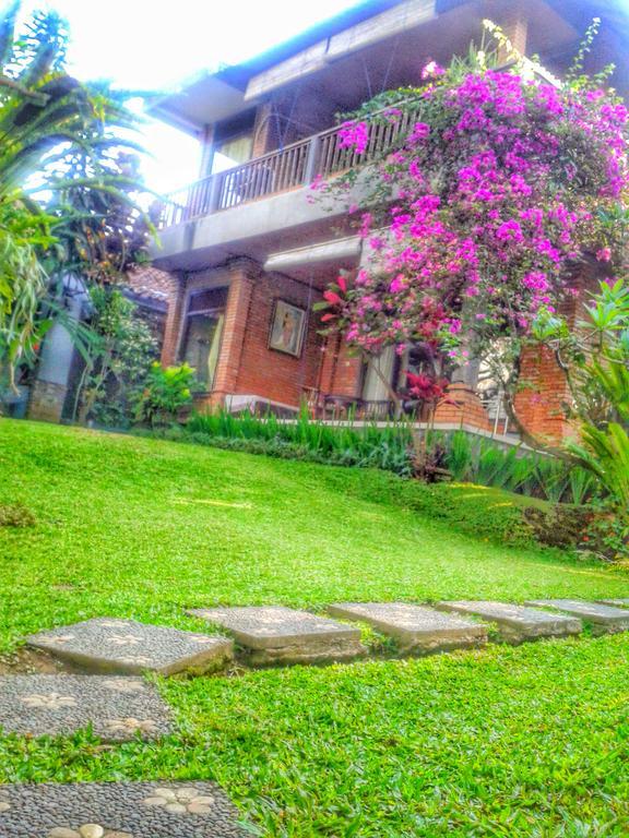 Indraprastha Ubud Home Stay Exteriör bild