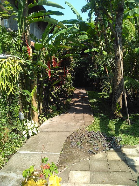 Indraprastha Ubud Home Stay Exteriör bild
